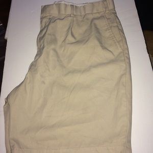 Walter Hagen W42 Khaki Men’s pleated Dress Shorts